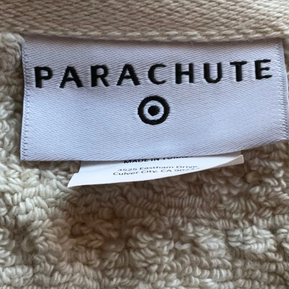 Set Parachute Terry Dot Bath Towels 100% Cotton Softly Textured Size 52” x 28”